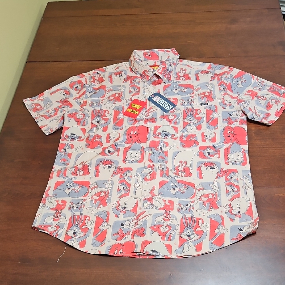 RSVLTS XL LOONEY TUNES  new with tags